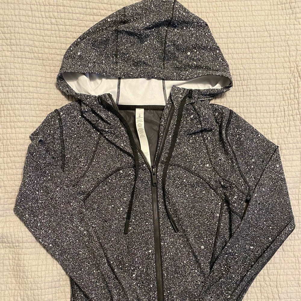 Lululemon Hooded Define Jacket size 6